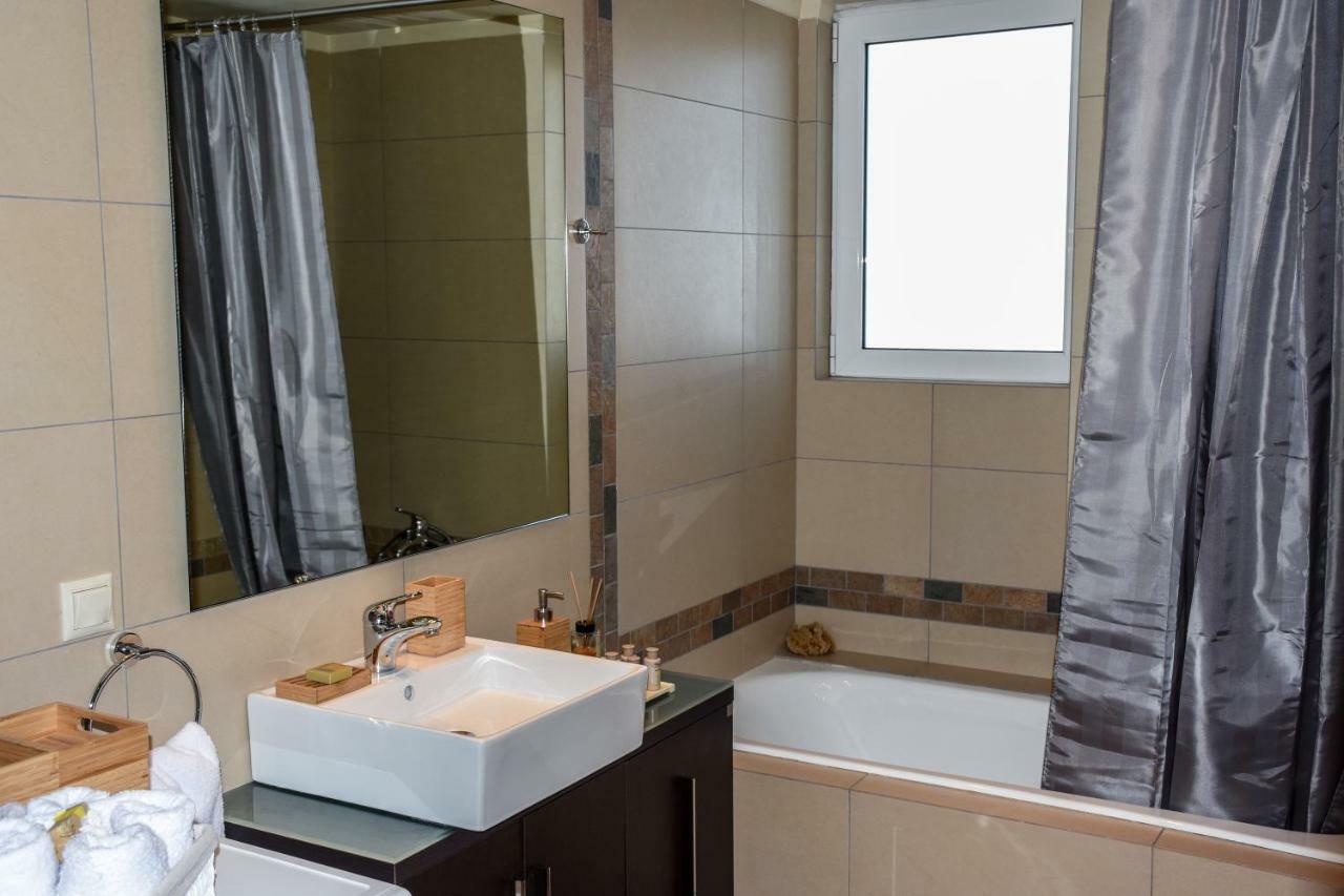 شقة Boutique Penthouse Next To Stavros Niarchos Foundation أثينا المظهر الخارجي الصورة